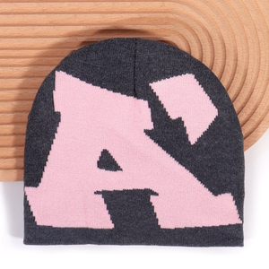 Gorro de Punto Jacquard con Logotipo Personalizado, Patrones de Letras Gruesas, Estilo Holgado, 100% Acrílico, Ropa Urbana, Estilo Y2K, Gorros de Invierno MIDEN INT - Product Image 3