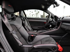 TOP CONDITION 2021 PO-RSC-HE 7-1-8 CA-YM-AN GT4 SIÈGES EN CUIR V6 CYLINDRES - Product Image 3