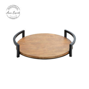 Plateau de service en bois rustique avec poignées en métal fait à la main durable parfait pour la cuisine à manger décor à la maison et le but de cadeau - Product Image 6