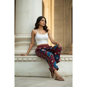 Pantalón de Pijama de Algodón para Mujer con Bordado Suzani, Hecho a Mano, Estilo Boho, con Diseño Floral Hippie, Talla Única para Verano - Product Image 4