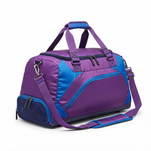 Bolsa Deportiva Ligera y Resistente de 30-40L, Gran Capacidad de Almacenamiento, Asas Reforzadas, Bolsillos con Cremallera, Bolsa de Viaje para Fin de Semana - Product Image 1
