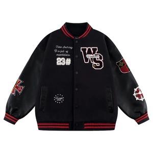 Chaqueta universitaria para mujer Diseño cómodo de moda Múltiples colores disponibles Perfecto para ropa informal - Product Image 4