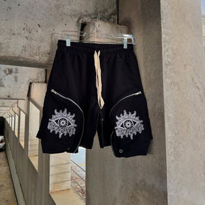 กางเกงขาสั้นคาร์โก้ผ้าไนลอนปักลายสไตล์สตรีทแวร์ฤดูร้อนแบบสวมใส่สบายทรงหลวมมีซิปสำหรับผู้ชาย - Product Image 5