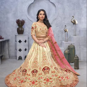 Inde Lehenga choli Banarasi fournisseurs de gros de soie - Product Image 1