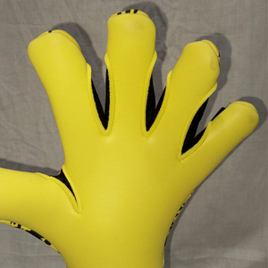 Guantes de portero de fútbol profesional de alta calidad servicio OEM de cuero transpirable gran oferta - Product Image 6
