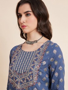 Kurta de Verano de Algodón con Estampado de Motivos Étnicos de Diseñador Exclusivo, con Lentejuelas, Corte en A, Manga Larga, Largo hasta el Suelo, Estilo Vintage - Product Image 4