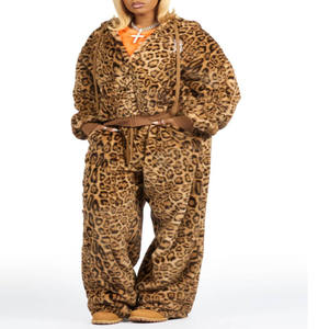 Ensemble de survêtement confortable pour femmes, ensemble de jogging d'été, tenue athlétique respirante pour la salle de sport, la course à pied, l'entraînement, la remise en forme - Product Image 2