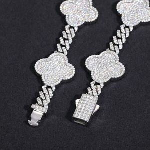 Bracelet à maillons cubains trèfle à quatre feuilles Moissanite S925 - Product Image 3