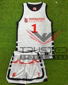Uniformes de Baloncesto Personalizados con Impresión por Transferencia de Calor, Transpirables, que Absorben la Humedad, Antibacterianos, Camisetas y Pantalones Cortos de Verano, MOQ Bajo - Product Image 1