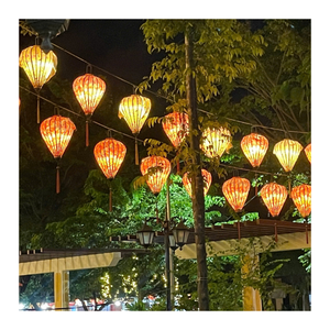 Lanternes en soie du Vietnam décoratives faites à la main lanternes en bambou de qualité supérieure exportation en gros lanternes en soie approvisionnement en vrac - Product Image 4