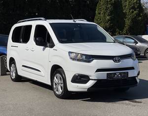 <span class=keywords><strong>Toyota</strong></span> Verso <span class=keywords><strong>PROACE</strong></span> <span class=keywords><strong>CITY</strong></span> 2022 Usato in Buone Condizioni, Furgone Elettrico MPV 7 Posti, Guida a Sinistra |   Basso Chilometraggio |   Spedizione in tutto il mondo con garanzia - Product Image 2