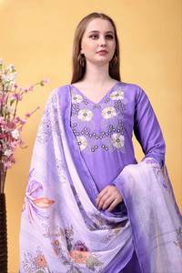 Nouvelle collection de créateurs crêpe naturelle rayonne Salwar Kameez haut-bas Dupatta ensemble entièrement cousu prêt à porter indien pakistanais - Product Image 3