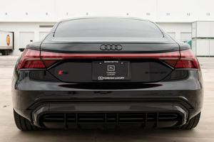AUTO ELÉCTRICO IMPECABLE 2024 AU-DI RS E-TRON GT 637-HP DOBLE MOTOR TRACCIÓN EN LAS CUATRO RUEDAS LISTO PARA ENVIAR - Product Image 4