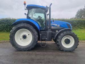 Tracteur agricole Offre Spéciale d'occasion neuf et tracteur Hollandd T7.235 à vendre - Product Image 4