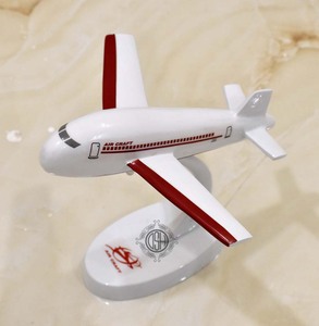 Exhibición de avión de mesa de alta calidad, artesanía moderna de Metal para decoración de oficina en casa y artículo de regalo, precio barato - Product Image 6