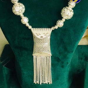 Collier de bijoux en cristal classique à la mode pour femmes pour mariage ou fête vente à l'exportation aux États-Unis et en France Comores Mayotte - Product Image 1