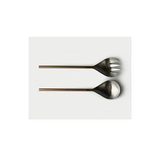 Cuchara de acero para servir ensalada Mango de latón para ensalada y tenedor para hotel con uso hecho a mano para muestra gratis - Product Image 2