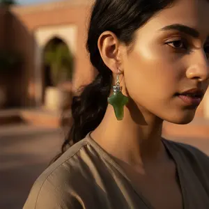 ต่างหูหยดน้ำหยกเขียวเงินแท้ 925 ของขวัญแฟชั่นสำหรับเธอ - Product Image 1