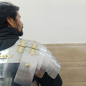 Armure romaine authentique Lorica Segmentata, plaque en acier doux fabriquée à la main pour les reconstitutions historiques, les événements de cosplay - Product Image 5