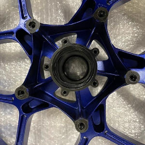Roue avant de moto bleue R1 2015-2022 2CR2516800P0, nouvelle roue arrière, moyeu en aluminium, jantes en plastique, certifiées DOT - Product Image 5