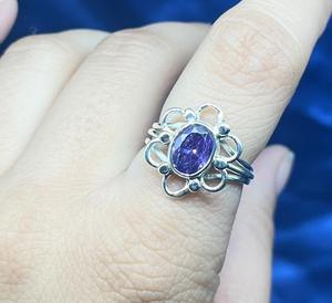 Bague de mariage en argent sterling 925 avec améthyste ovale sertie clos, bijoux artisanaux en pierres précieuses - Product Image 3