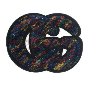 ผ้ากำมะหยี่ปักลายสำหรับเสื้อผ้าแผ่นปักสีสันสดใสแผ่นติดโลโก้ตามสั่ง - Product Image 1