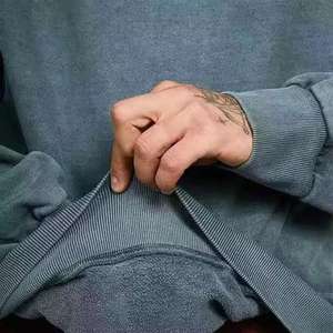 350GSM Sudadera con capucha de lavado ácido personalizada en blanco Sudaderas de peso pesado Sudadera con capucha de cuello redondo lavada vintage de alta calidad - Product Image 5