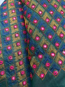 Material de diseño Phantom Katli con bordado de trabajo de espejo completo para confección y trajes de novia disponibles al mejor precio - Product Image 6