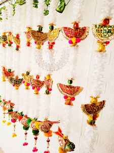 Decoración de Pared con Diseño de Loro Gajra, Decoración de Puerta, Adorno Colgante para Bodas, Fiestas y Diwali - Product Image 2