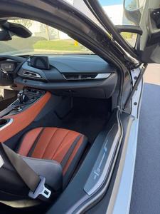 BMW I8 COUPE 2020 USADO, Volante a la Izquierda/Derecha - Product Image 6