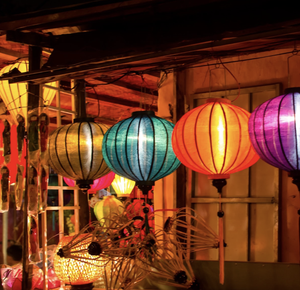 Lanterne en bambou faite à la main en tissu de soie du Vietnam parfaite pour une utilisation élégante de décoration intérieure et extérieure - Product Image 1