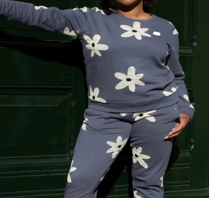 Sudaderas de sublimación para mujer más vendidas, sudaderas con capucha transpirables y anti-pilling para mujer, diseño de servicio OEM, sudaderas de sublimación - Product Image 3