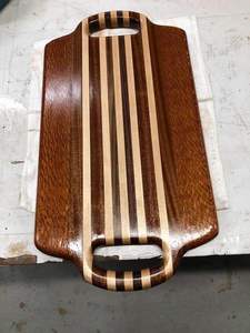 Tabla de cortar de madera de acacia Premium con mango, paleta de madera duradera para servir queso y picar en la cocina - Product Image 5