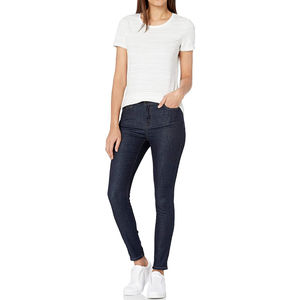 Camisetas Gráficas de Verano para Mujer de Talla Grande al por Mayor, Corte Regular, 100% Poliéster, Secado Rápido y Transpirable - Product Image 5