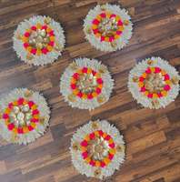Rangoli bunga India buatan tangan dengan tempat lilin Tealight pernikahan, Diwali & dekorasi rumah meriah