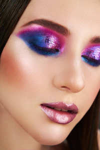 Paleta de sombras de ojos de 16 colores personalizada al por mayor acabado metálico luminoso polvo cosmético brillante resistente al agua maquillaje de ojos Etiqueta Privada - Product Image 5