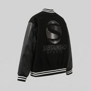 แจ็คเก็ตบอมเบอร์สีดำพรีเมียม แขนหนังแท้ เสื้อโค้ทบอมเบอร์แบบ Letterman สั่งทำพิเศษ กระดุมแป๊กด้านหน้า คอเสื้อแบบริบ - Product Image 2