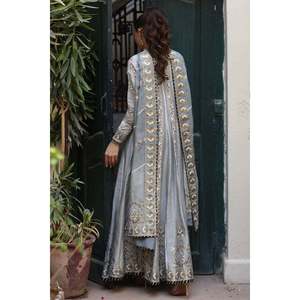 Ensemble de vêtements formels pour femmes en satin Rosa Kalidaar à manches longues, col rond et dupatta pour toutes les saisons - Product Image 3