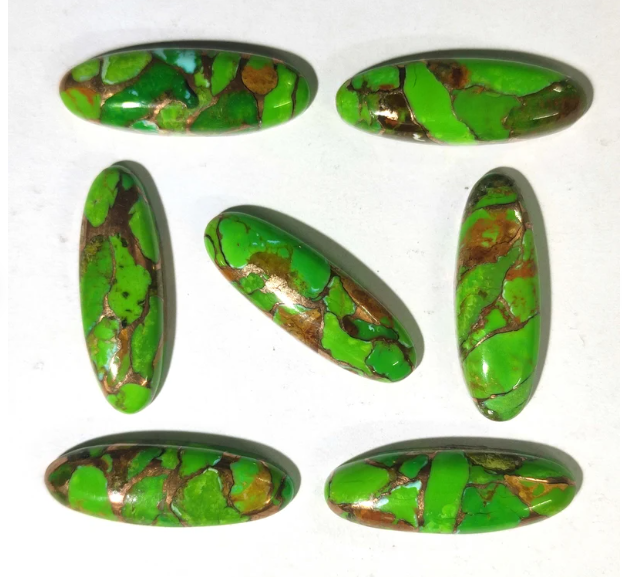 สีเขียว