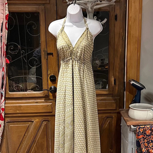 ชุดเดรสคอวีเว้าลึกพิมพ์ลายสำหรับผู้หญิงชุดเดรสยาวเปิดหลังเข้ารูปมีสไตล์ใหม่ฤดูร้อน - Product Image 1