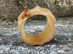 Anillo de Cuerno de Búfalo Natural Hecho a Mano, Estilo Amor Ecológico, Accesorio de Dedo Duradero y Coleccionable, Colores Variados - Product Image 6