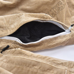 สินค้ามาใหม่กางเกงหิมะสีเบจผ้าลูกฟูกกันน้ำมีหลายกระเป๋าและสายรัดเอวปรับได้ - Product Image 6