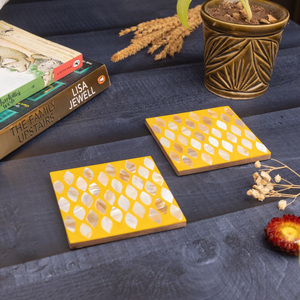 ที่รองแก้วโมเสคเปลือกม็อบบนโต๊ะอาหารสำเนียงแม่ของที่รองแก้วชากาแฟมุก - Product Image 1