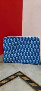 Écologique Main Bloc Imprimer Matelassé Maquillage Organisateur En Gros Coton Pochette Sac Fermeture Éclair À La Main Tissu Embrayage pour Ordinateur Portable Couverture - Product Image 3