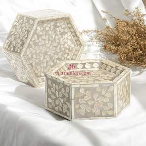 Soporte para Pastel Hecho a Mano con Nácar y Bambú, Ecológico, para Presentación de Postres de Ramadán, Decoración de Mesa y Regalo, de Vietnam - Product Image 4