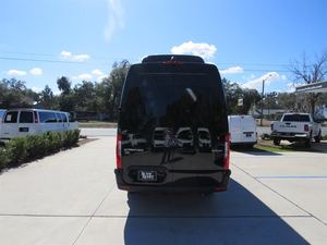 Listo para Enviar: Mercedes Sprinter 2500 3500 170 2025, Furgoneta de Pasajeros con Techo Alto, Tracción en las Cuatro Ruedas, DIY, Garantía de 3 Años - Product Image 5