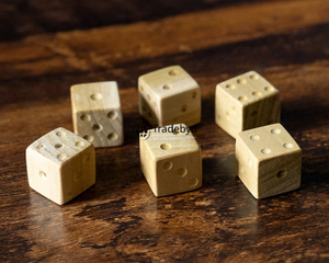 Dados Poliédricos de Madera Artesanales de Lujo, Juego de 7 Piezas Hechas a Mano, Duraderas y Ecológicas para Juegos de Rol de Mesa, Tradebyd - Product Image 2