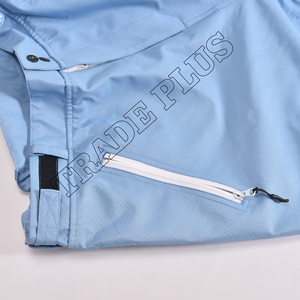 Pantalones de Nieve Azul Claro de la Mejor Calidad, Impermeables, Tipo Cargo para Esquí, con Trabillas para Cinturón, Bolsillos con Cremallera y Tela Cortavientos - Product Image 4
