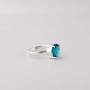 Bague en apatite, taille ovale, certifiée IGI, faite à la main, argent sterling 925, haute qualité, style brutaliste élégant, bijoux pour femmes - Product Image 2