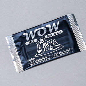 Toalla de limpieza reutilizable respetuosa con el medio ambiente Krclean para zapatillas de deporte, zapatos informales y entusiastas del calzado - Product Image 1